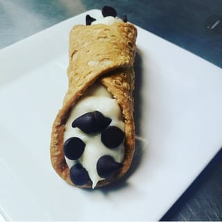Cannolis
